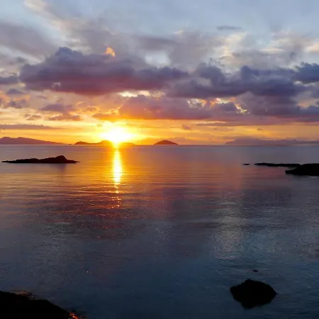 Traditional Stone-built Azalas Lejlighed