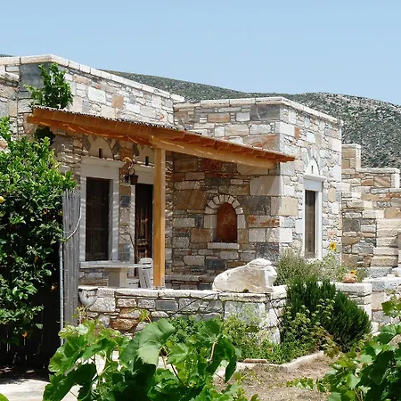 Traditional Stone-built Azalas Moutsoúna