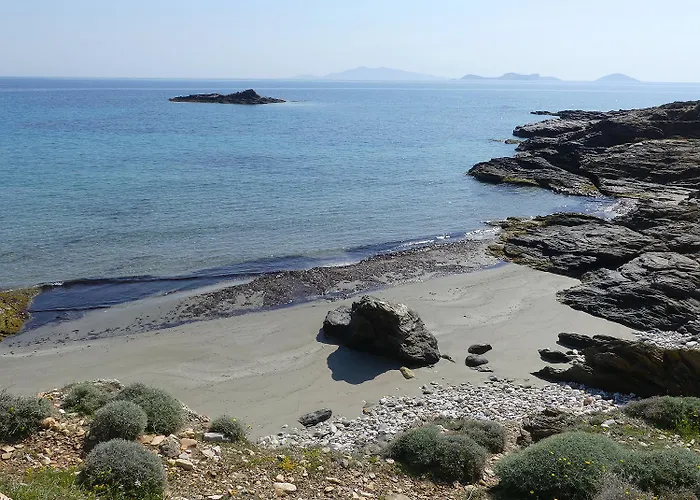 Апартаменты Traditional Stone-built Azalas *