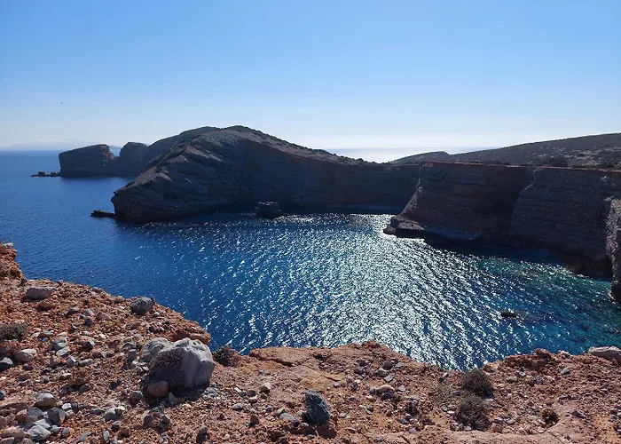 Апартаменты Traditional Stone-built Azalas